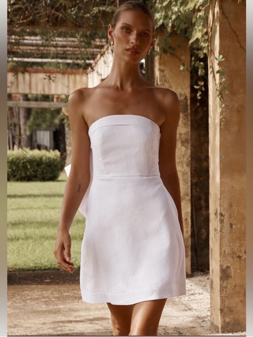 DISSH Aisle White linen bow Mini Dress - Picture 2 of 5